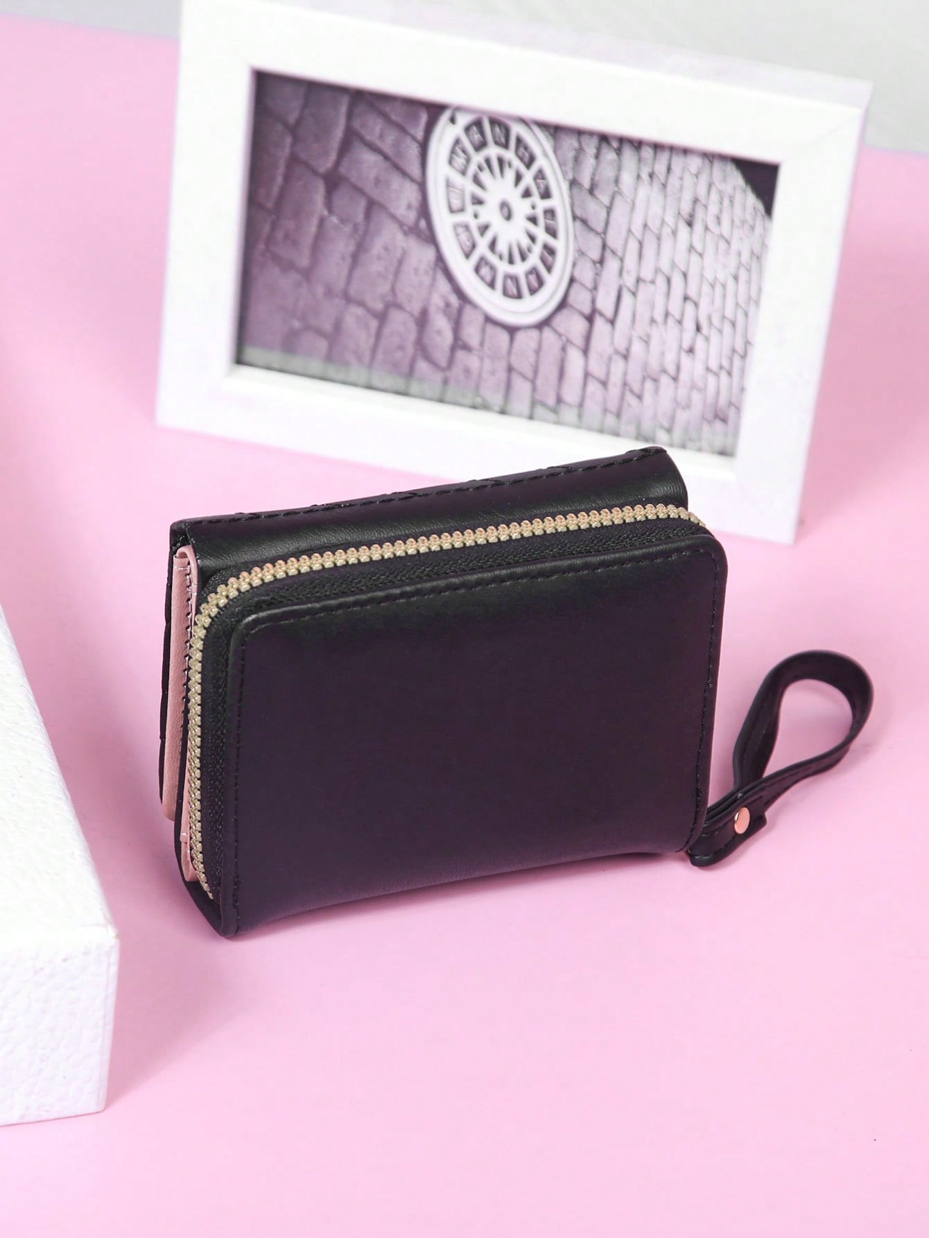 Heart-Shaped Wallet, Fine Stit - Interior Design Id บทวิจารณ์และราคา