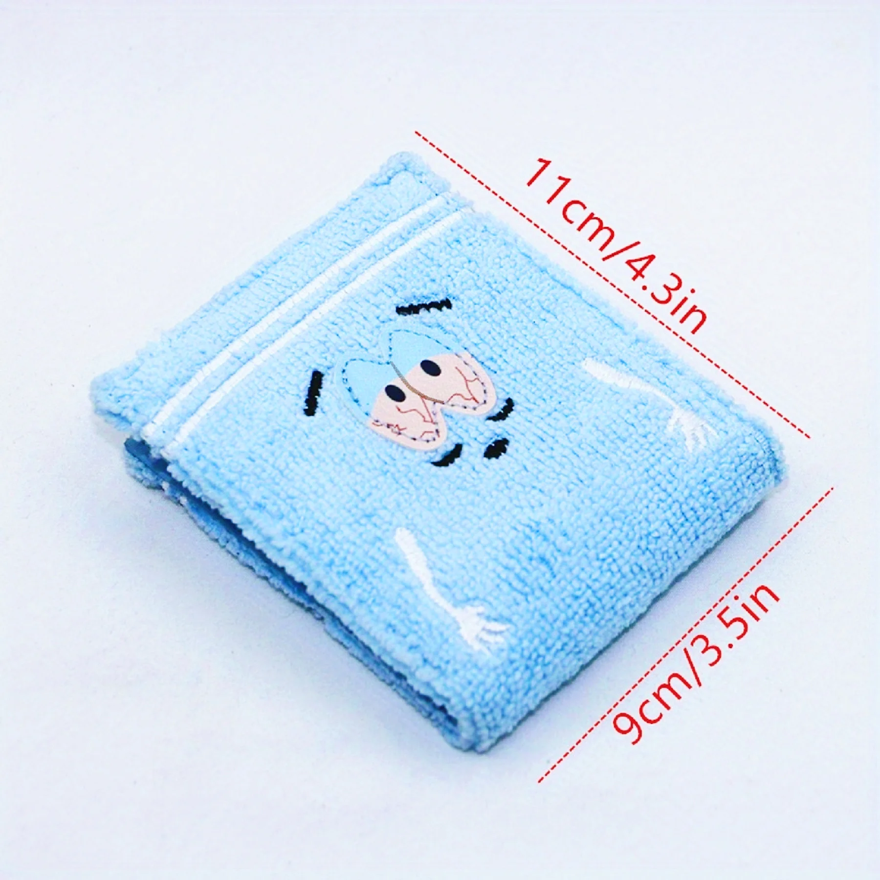 Towel cloth embroidered anime  - Interior Design Id บทวิจารณ์และราคา